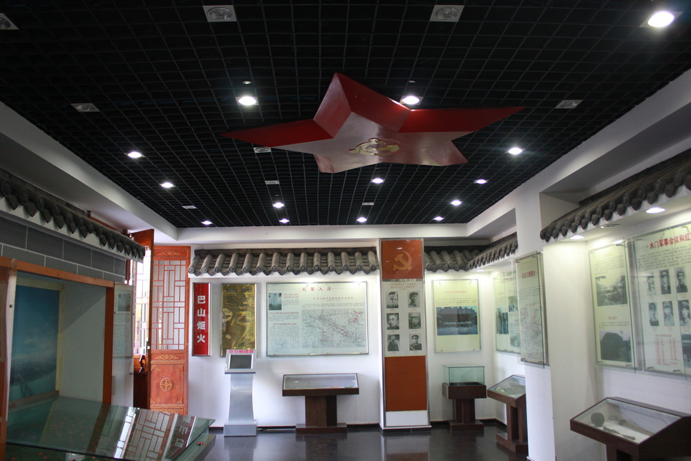 阆中红军烈士纪念园 - 阆中红军烈士纪念园